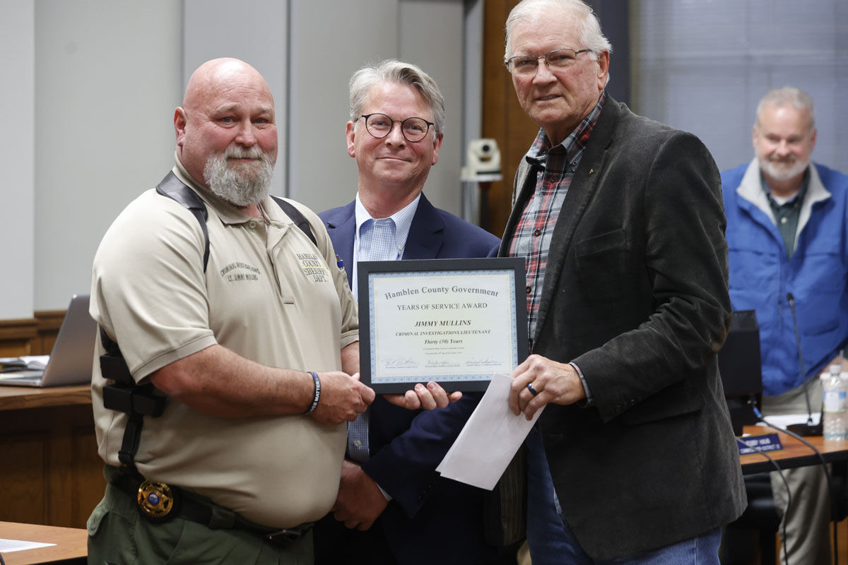 County approves jail contract
